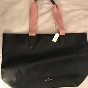 Coach leather tote NEW